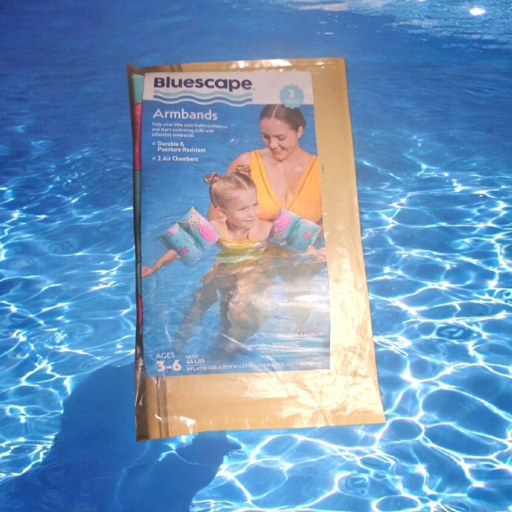 Blue Scape Arm Bands For Toddlers 3/6 yrs old NWT